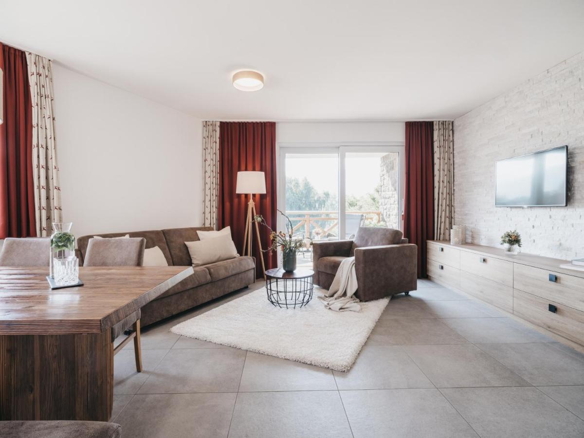 Village Park Suites By Vaya Inklusive Zell Am See Kaprun Sommer Karte Exterior foto